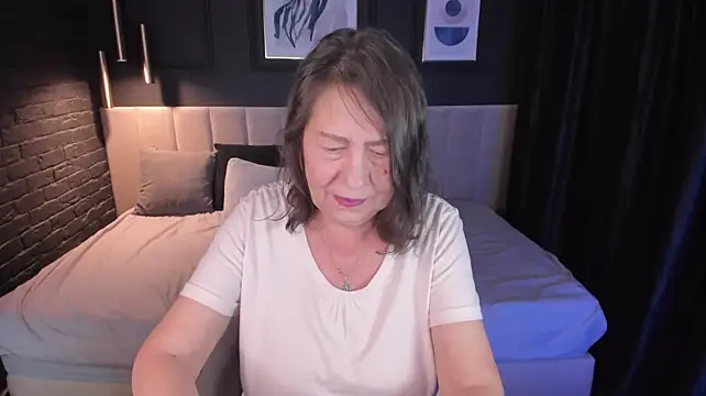 Chat +18 de LindaPassionate ao vivo