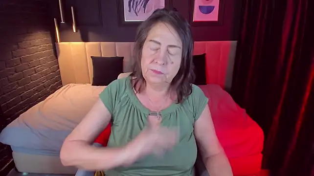 LindaPassionate Obrolan Langsung XXX