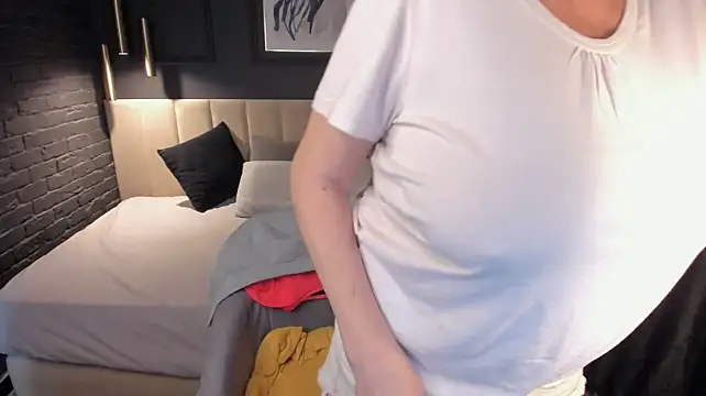 Chat +18 de LindaPassionate ao vivo
