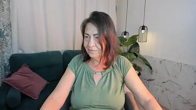 צ'אט XXX בשידור חי של LindaPassionate