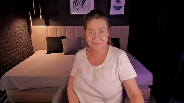 Chatroom XXX en direct de LindaPassionate