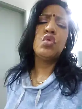 LadyNahir Obrolan Langsung XXX