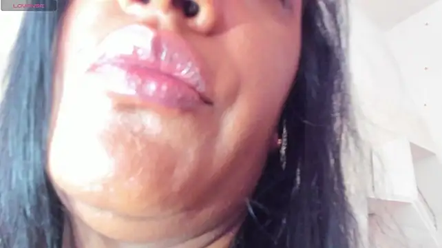 LadyNahir Webcamshow