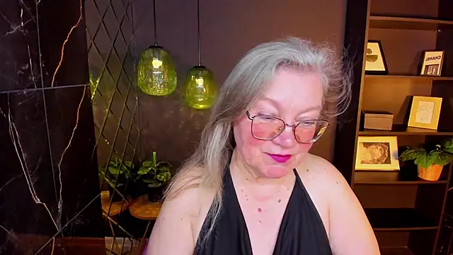NataliMellow's Live XXX Chat