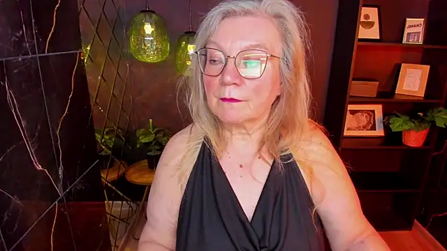 NataliMellow's Live XXX Chat