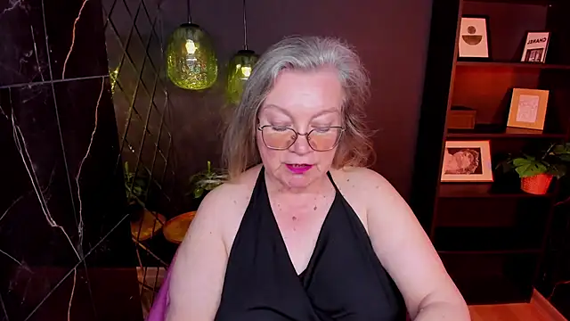 NataliMellow's Webcam Show