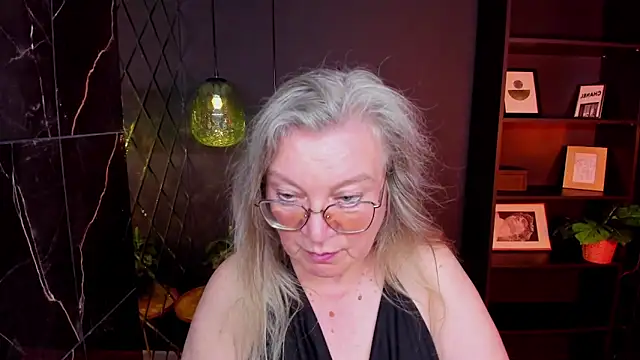 NataliMellow's Live XXX Chat