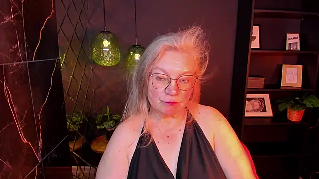 NataliMellow's Webcam Show