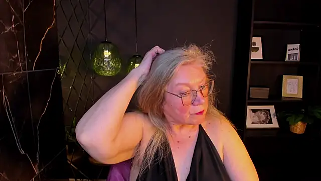 Chatroom XXX en direct de NataliMellow