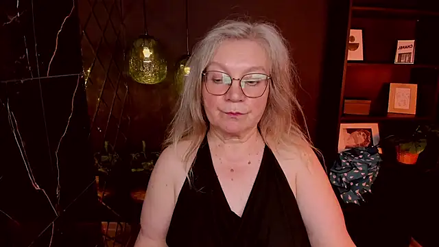 NataliMellow's Live XXX Chat