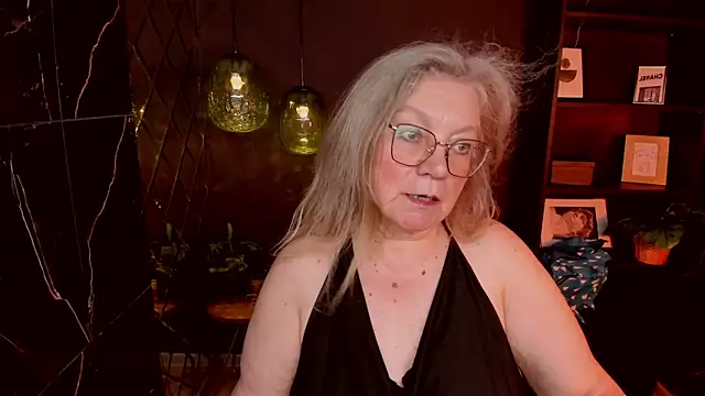 NataliMellow's Live XXX Chat