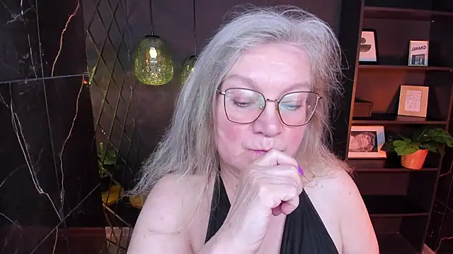 NataliMellow live XXX chat