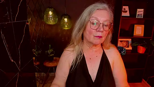 NataliMellow's Live XXX Chat