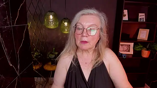 NataliMellow XXX чат на живо