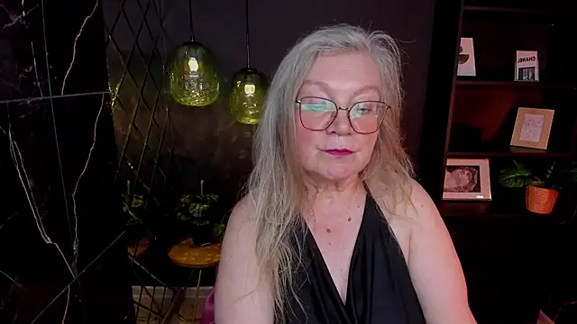 NataliMellow's Live XXX Chat