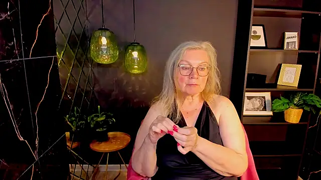 NataliMellow's Webcam Show