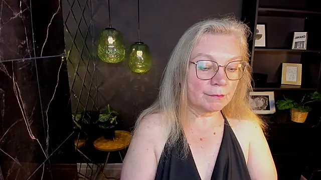 Chatroom XXX en direct de NataliMellow