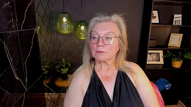 NataliMellow's Live XXX Chat