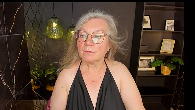 NataliMellow XXX чат на живо
