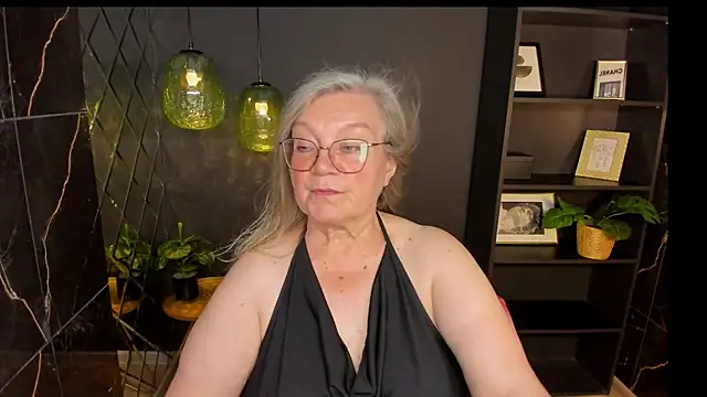 Chatroom XXX en direct de NataliMellow