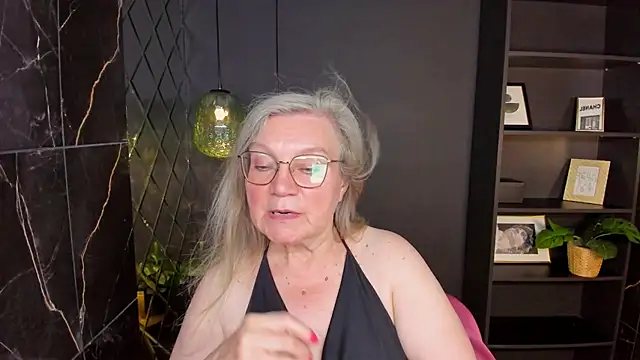NataliMellow Шоу с уебкамера