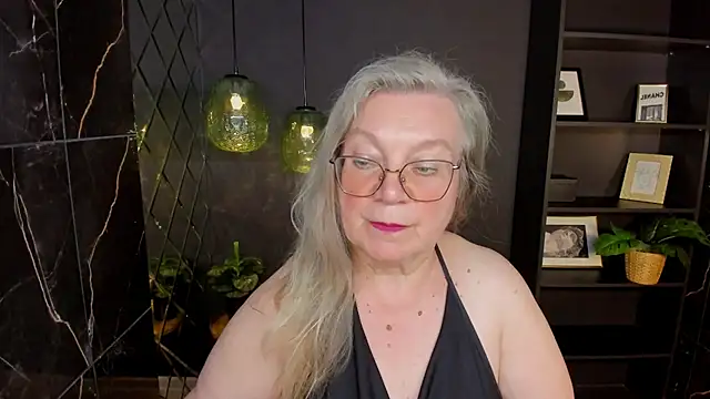 NataliMellow's Webcam Show