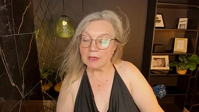 NataliMellow's Webcam Show
