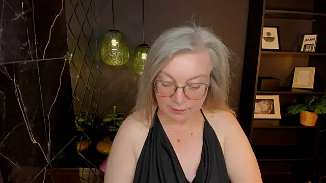 NataliMellow's Live XXX Chat