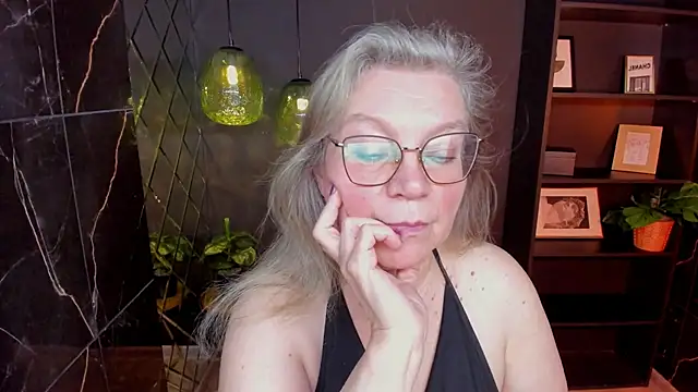 NataliMellow Шоу с уебкамера