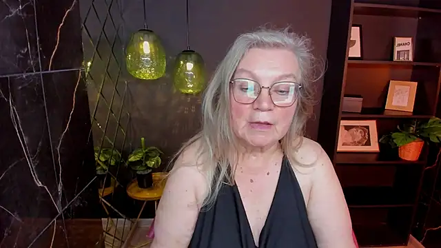 NataliMellow's Live XXX Chat