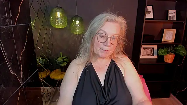 צ'אט XXX בשידור חי של NataliMellow