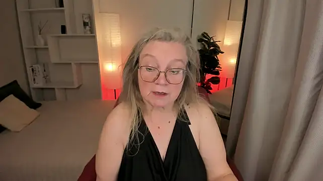 NataliMellow's Live XXX Chat