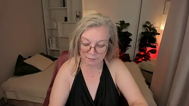 NataliMellow Chat XXX in diretta