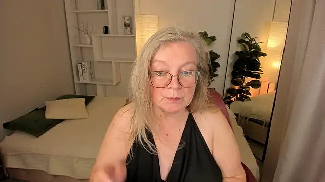 NataliMellow's Webcam Show