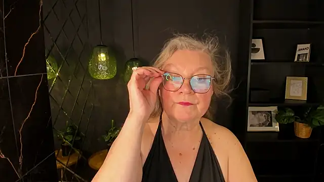 NataliMellow's Live XXX Chat