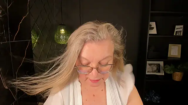NataliMellow Live XXX Chat