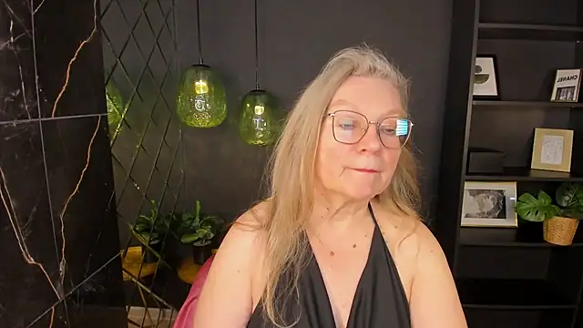 NataliMellow's Webcam Show