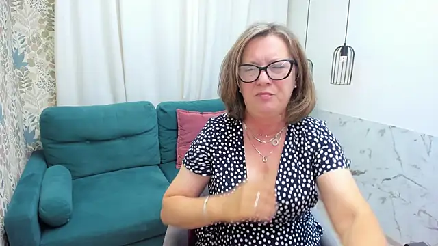 LeaPure Chat XXX in diretta
