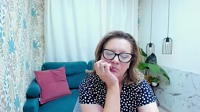 LeaPure's Live XXX Chat