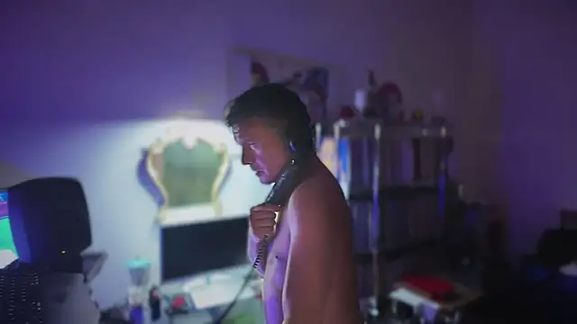 LItchie69 Webcam Show