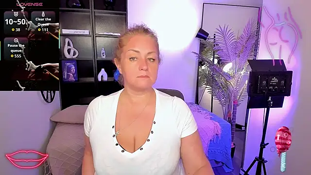 Živý XXX chat JenniferLight