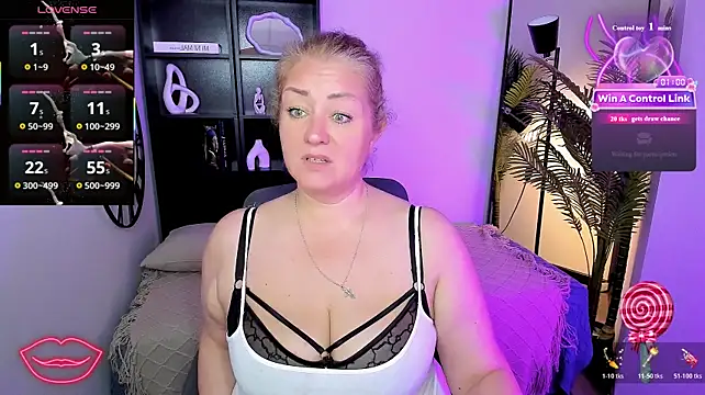 JenniferLight's Webcam Show