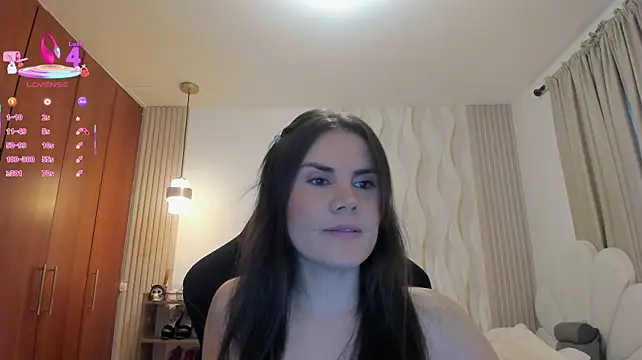 Luucyfer Pertunjukan Webcam