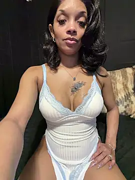 Rakiyahcharms 现场XXX聊天
