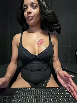 Rakiyahcharms Webcam-Show