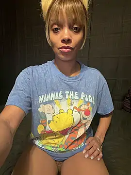 Rakiyahcharms' Webcam Show