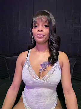 Rakiyahcharms' Webcam Show
