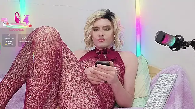 Zagadka55555 Show in webcam
