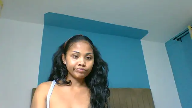 Chat +18 de naya86 ao vivo