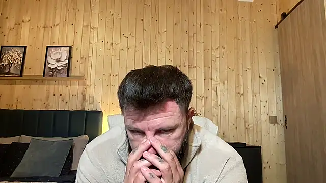AlphaSparks: вебкам-шоу